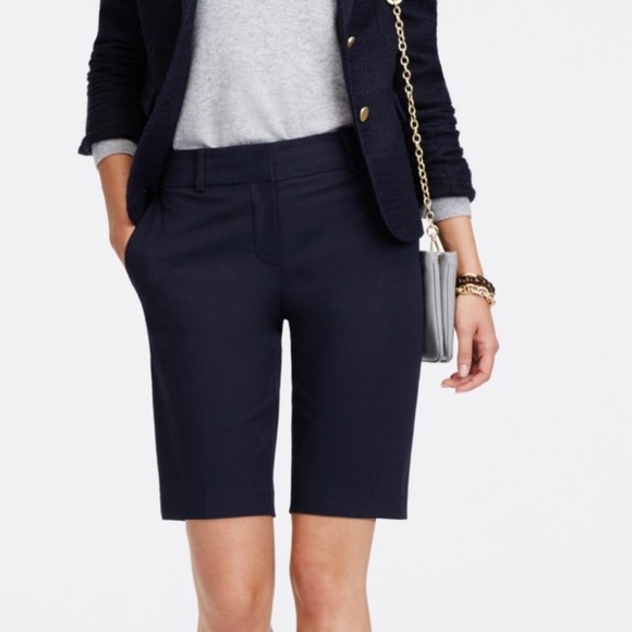 Ann Taylor Navy Boardwalk Shorts Devin Slimfit Tailored 11” Inseam Longline Sz 2 - Picture 14 of 16